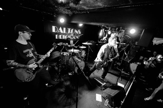 LBPHOTO - Making Friends - Daltons - 07.03.2026 - 168494